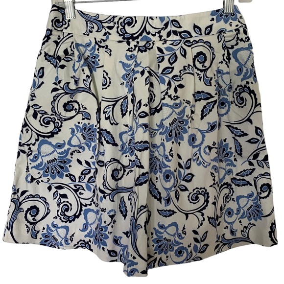 Ann Taylor Loft Skirt Cream Blue Floral Size 0 Petite Floral Pockets Pleated - Picture 11 of 12